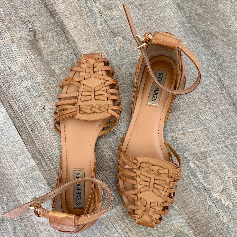 Steve Madden chestnut no-toe sandals